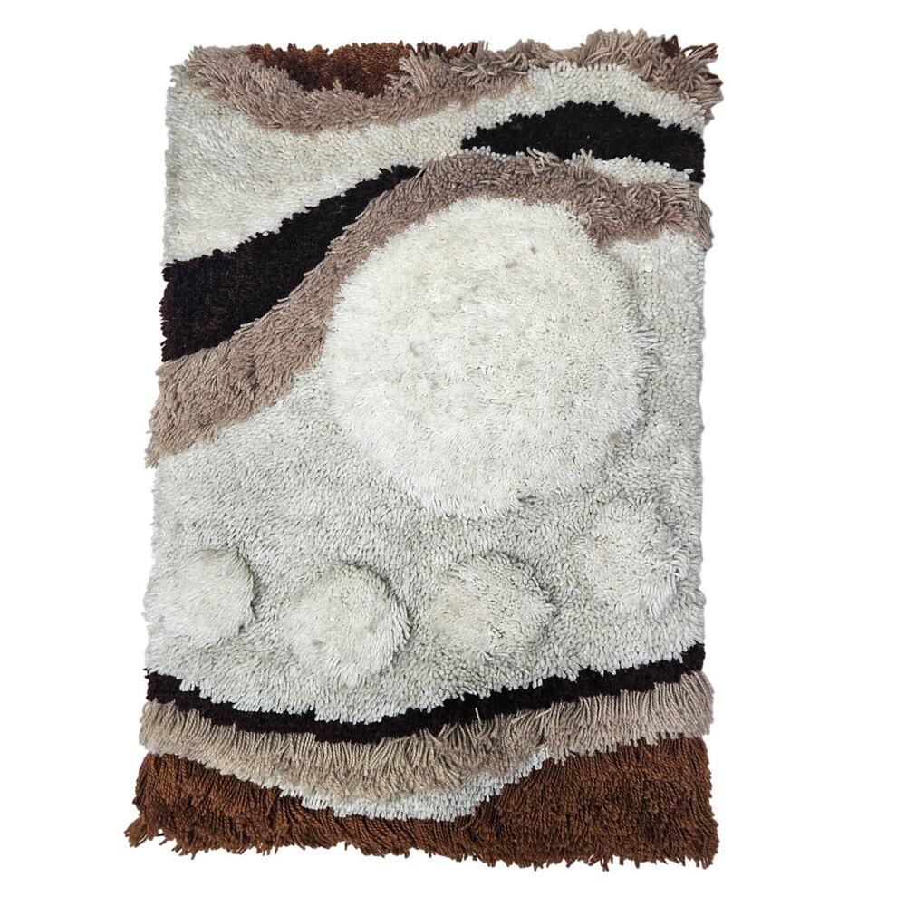 Vintage 70s Latch Hook Wall Hanging 23x33 in Brown White Boho Western Textile